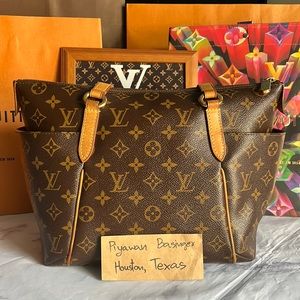 Authentic Louis Vuitton Totally PM